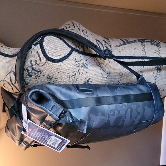 DUCHAMP Rubberized Camo Flapover Backpack - Picture 9 of 9